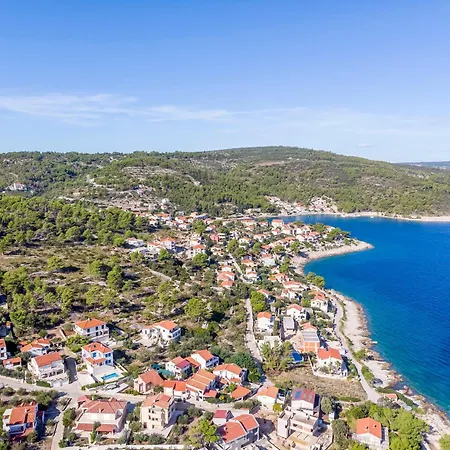 Pierida Holiday home Stomorska
